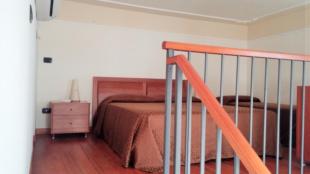 Apartment Paradiso